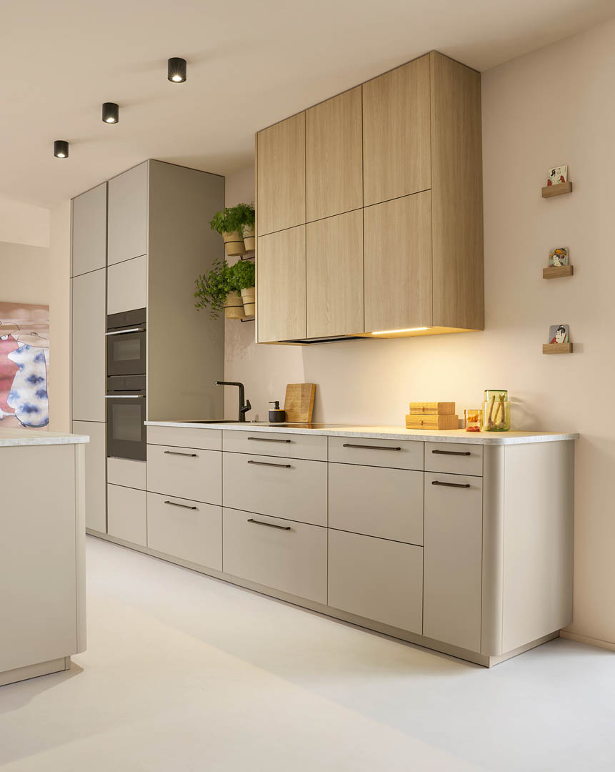 Diseño minimalista SALONA