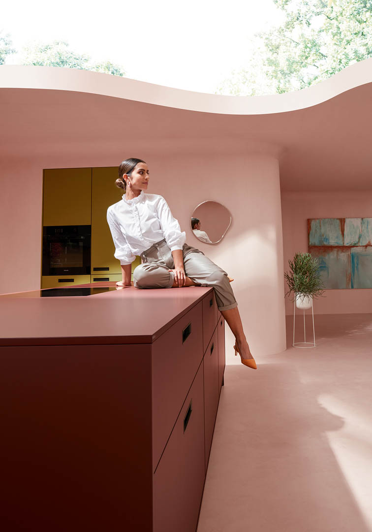 Cocina abierta next125 integrada salón arquitectura minimalista Costa del Sol