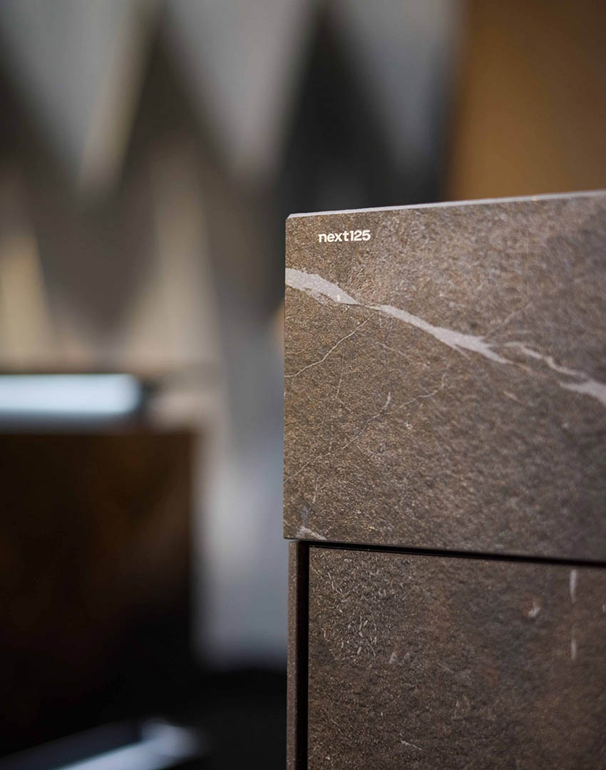 Detalle ceramic marble umbra next125 superficie material profundidad visual EuroCucina