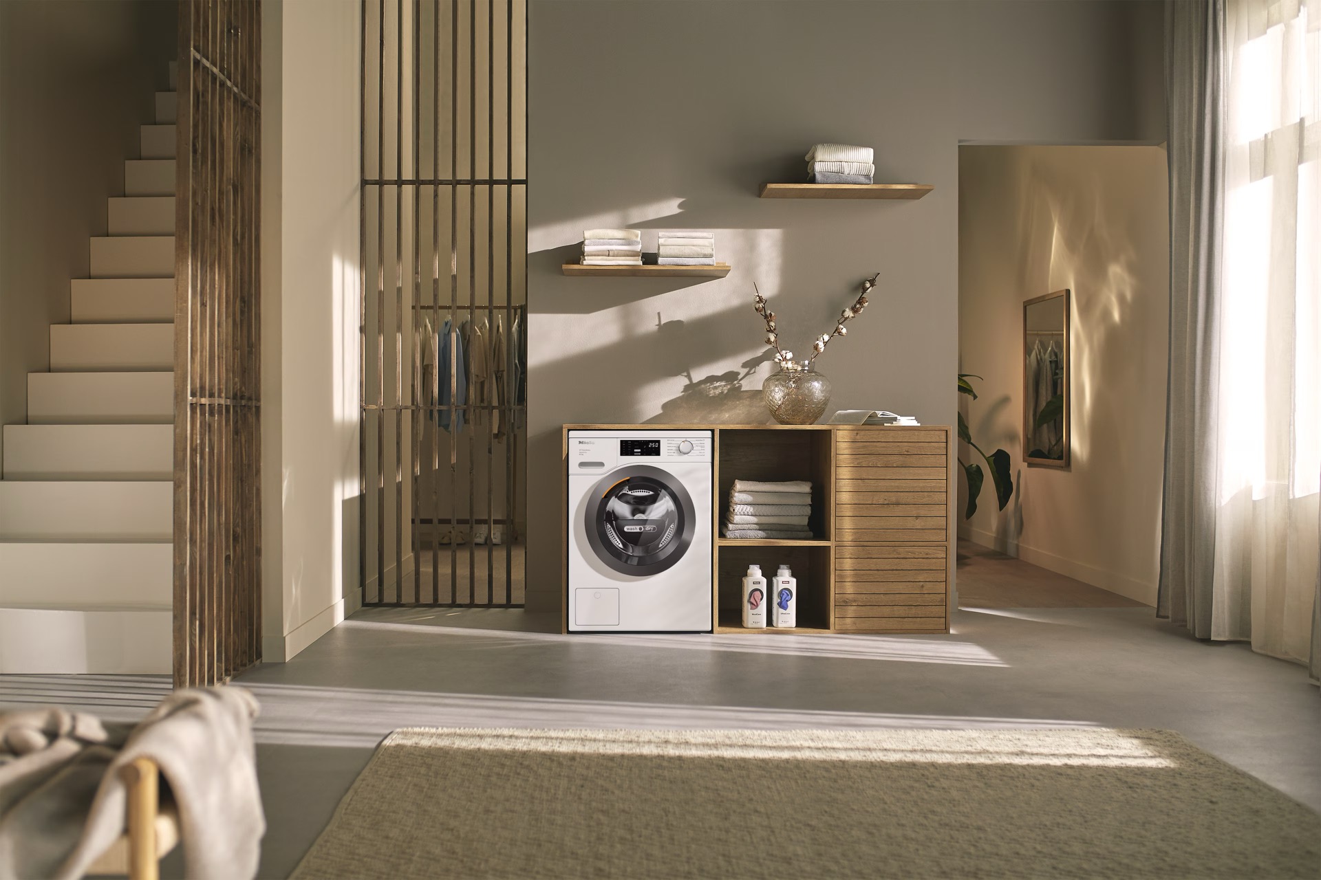 Lavasecadora Miele wash&dry integrada estantería madera espacio auxiliar vivienda